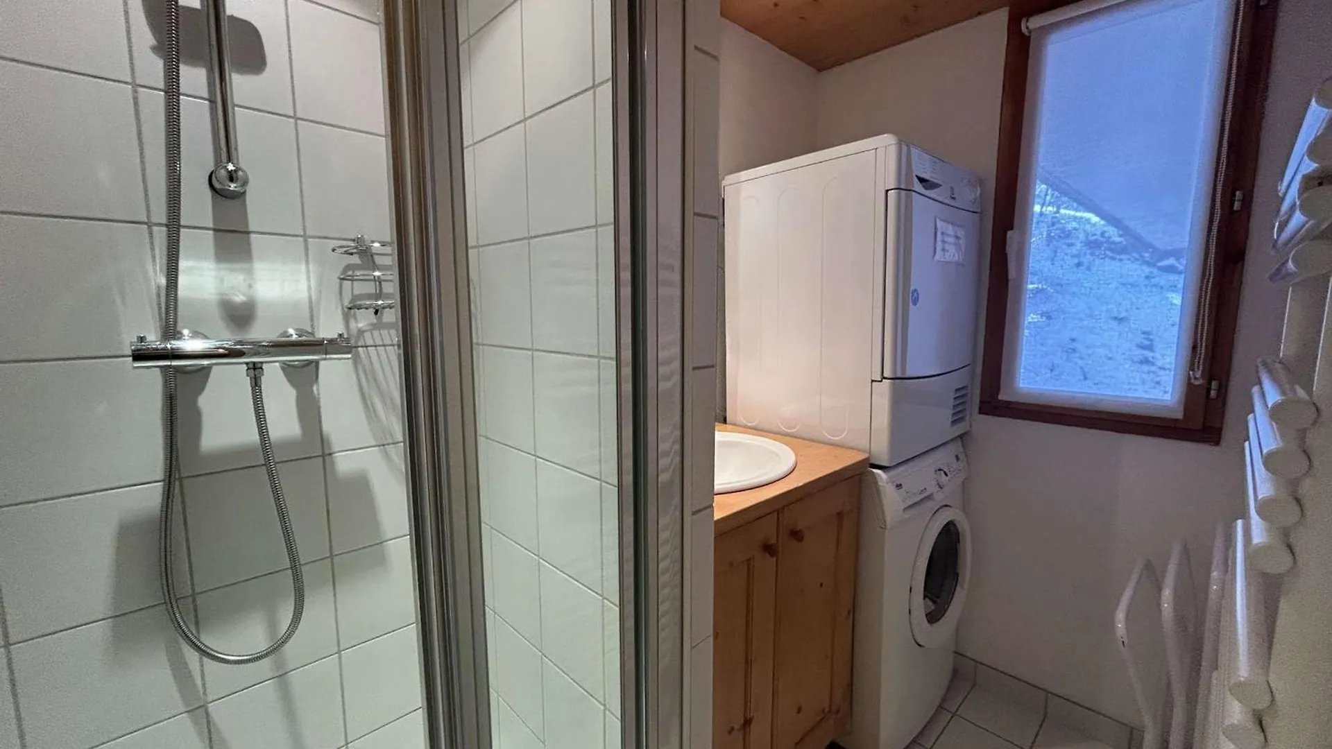 Duplex Cosy 4/6 Pers, Proche Telesiege Et Commerce, Pkg Couvert, Casier A Ski - Meribel - Fr-1-180-554 Les Allues Apartment